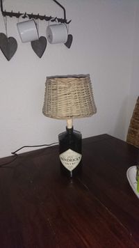 Gin-Tisch-Lampe